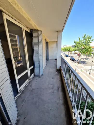 Studio à Valence (26000)