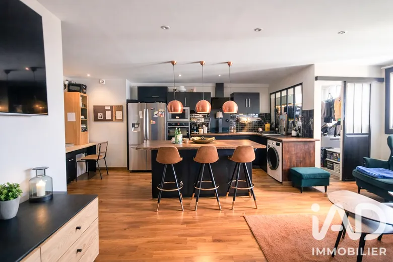 Appartement 3 pièces 70 m² · à Charenton-le-Pont · 69,6 m² · 339 000 €