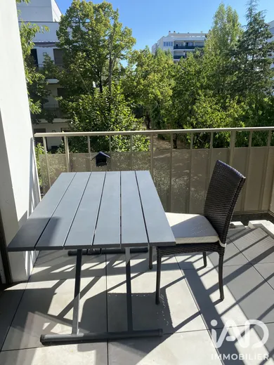 Apartment in Sainte-Foy-lès-Lyon (69110)