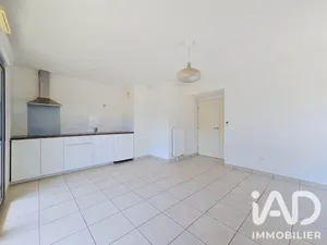 Apartment in Sucy-en-Brie (94370)