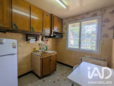 House in Charmoy (89400)
