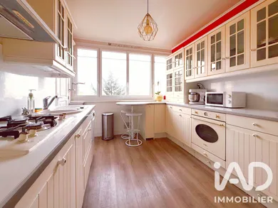 Appartement à Fontenay-le-Fleury (78330)