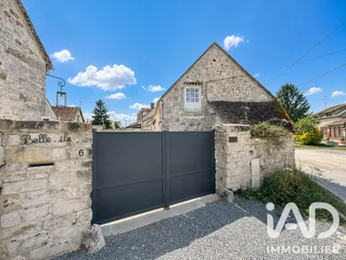 Maison traditionnelle à Villemaréchal (77710)