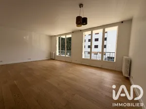 Apartment in Versailles (78000)