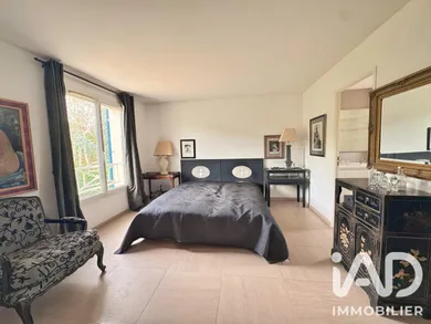 Maison à Magny-le-Hongre (77700)