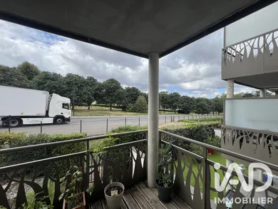 Apartment in Saint-Paul-en-Jarez (42740)