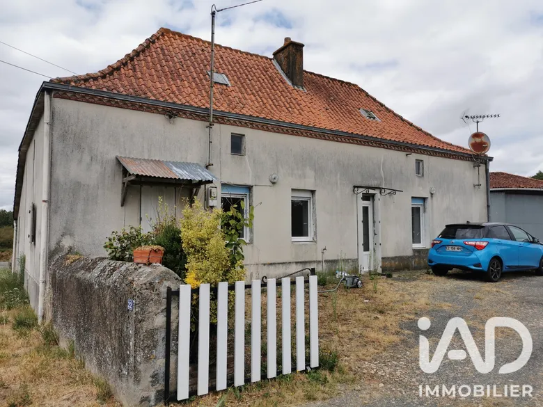 Maison 4 pièces 111 m² · à Moncoutant · 111 m² · 126 900 €