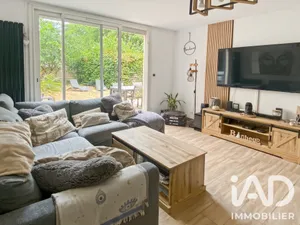Apartment in Combs-la-Ville (77380)