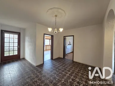Maison de village à Nousseviller-Saint-Nabor (57990)