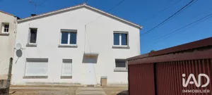 Maison de ville à Aizenay (85190)