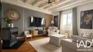 Townhouse in Saint-Ay (45130)