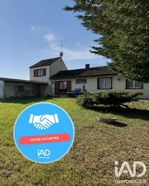 Traditional house in Presles-en-Brie (77220)