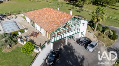 Maison traditionnelle à Ustaritz (64480)
