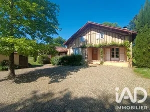 Maison à Mauléon-d'Armagnac (32240)