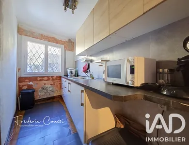 Townhouse in Aimargues (30470)