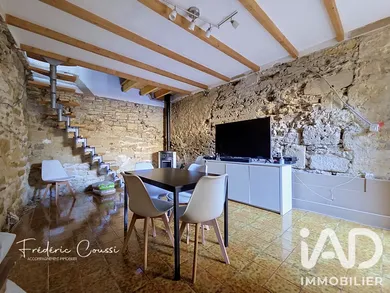 Townhouse in Aimargues (30470)
