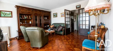 Apartment in Aix-en-Provence (13090)
