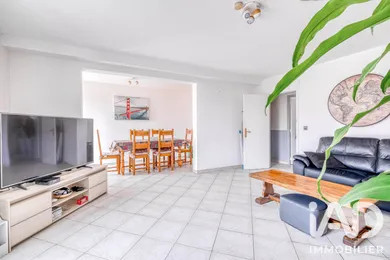 Appartement à Mouroux (77120)