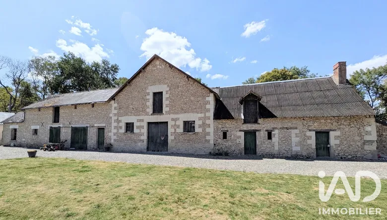 Maison 5 pièces 327 m² · à Sorigny · 327 m² · 195 000 €