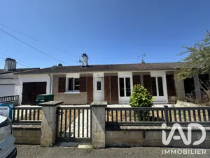 Maison à Saint-Germain-du-Puy (18390)