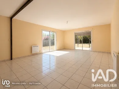 House in Saint-Germain-du-Puch (33750)