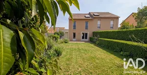 Townhouse in Le Mans (72000)