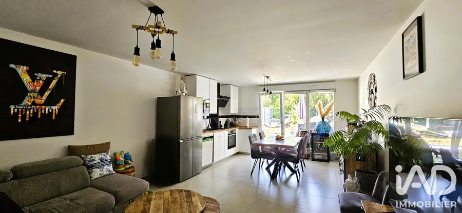 Appartement à Pontault-Combault (77340) photo 3