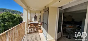Apartment in Le Beausset (83330)