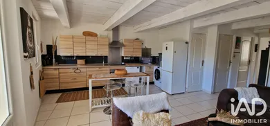 Apartment in Le Beausset (83330)