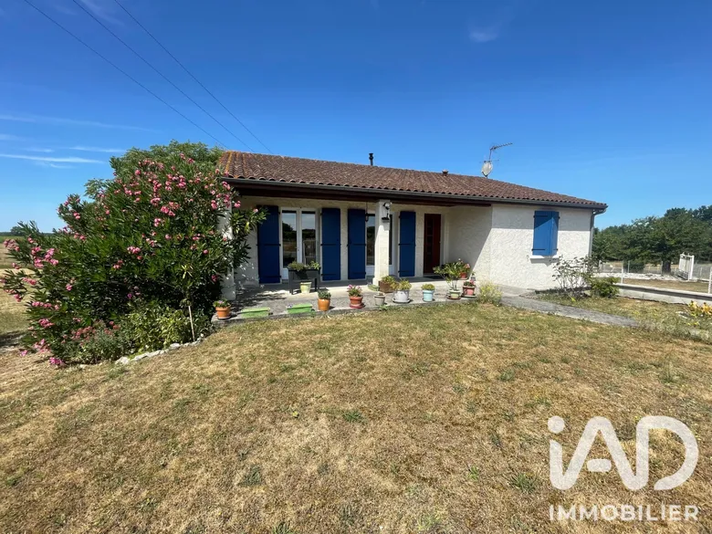 Maison 4 pièces 112 m² · à Germignac · 112 m² · 185 000 €