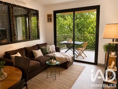 Apartment in Sainte-Foy-lès-Lyon (69110)