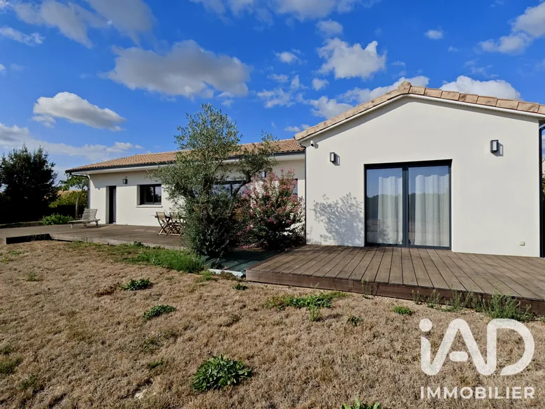 Maison 5 pièces 121 m² · à Saint-Jean-d'Angély · 121 m² · 375 000 €