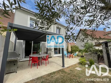 House in Le Plessis-Pâté (91220)