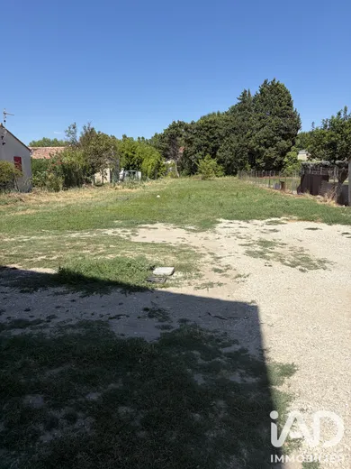 Building plot in Sarrians (84260)