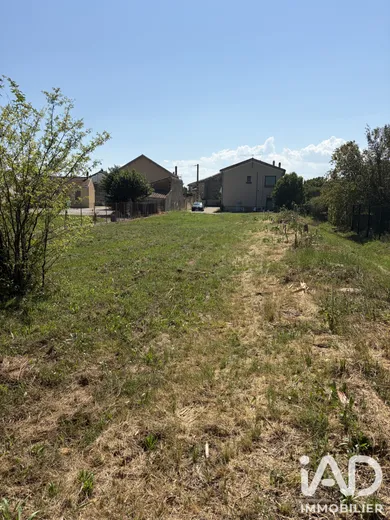 Building plot in Sarrians (84260)