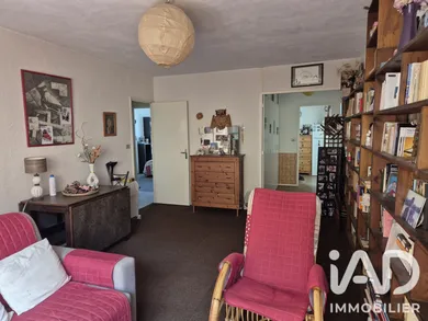 Apartment in Bègles (33130)