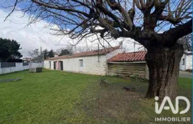 Longere in Challans (85300)