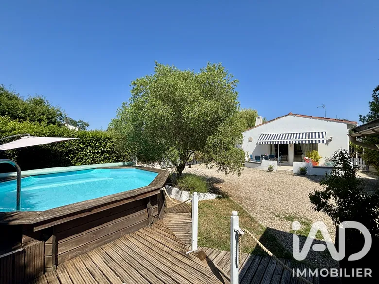 Maison 6 pièces 112 m² · à Breuillet · 112 m² · 295 000 €