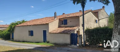 Maison à Asnières-la-Giraud (17400)