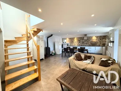 Maison de village à Aboën (42380)