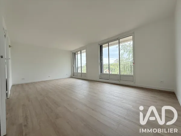 Appartement à Domont (95330) photo 2
