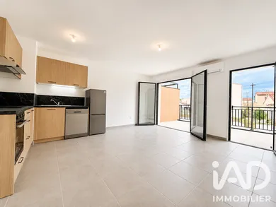 Appartement à Sarrians (84260)
