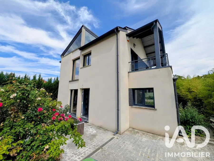 Maison à Ézanville (95460) photo 3