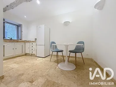 Apartment in Châteauneuf-Grasse (06740)