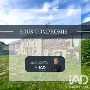 Demeure à Val d'Arcomie (15320)
