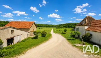 Farm in Gageac-et-Rouillac (24240)