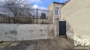Townhouse in Reims (51100)