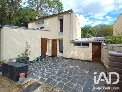 Maison à Roissy-en-Brie (77680)