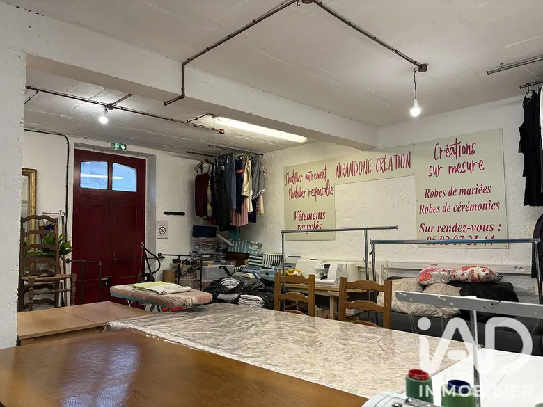 Murs commerciaux à Toucy (89130) · 51 m² · 52 000 €