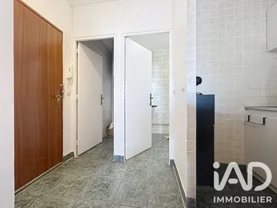 Apartment in Vieille-Église-en-Yvelines (78125)
